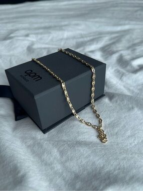 NEW APM MONACO Necklace Enchaîné